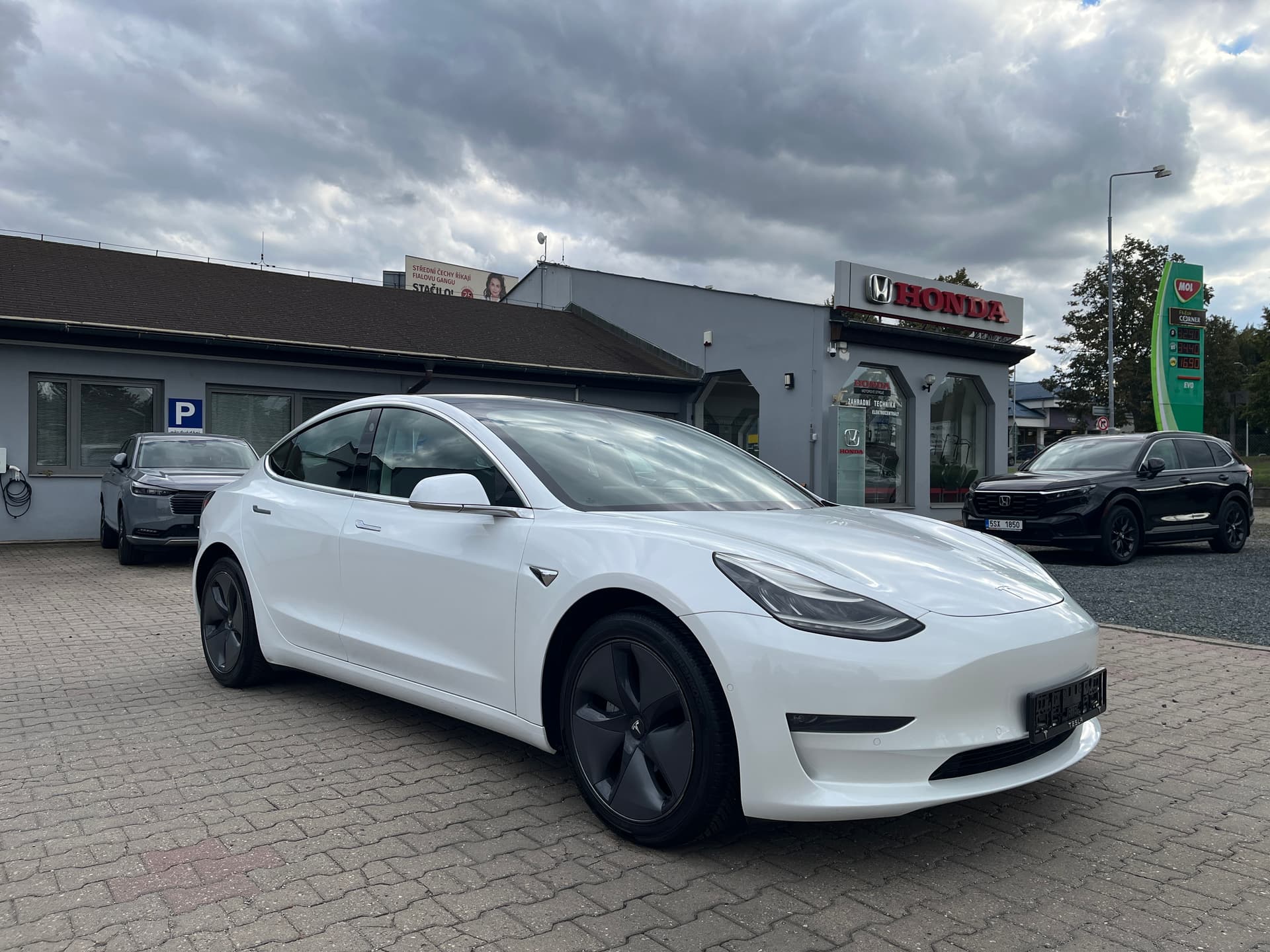 Tesla Model 3, Long Range 4x4 DPH (SoH 88%)
