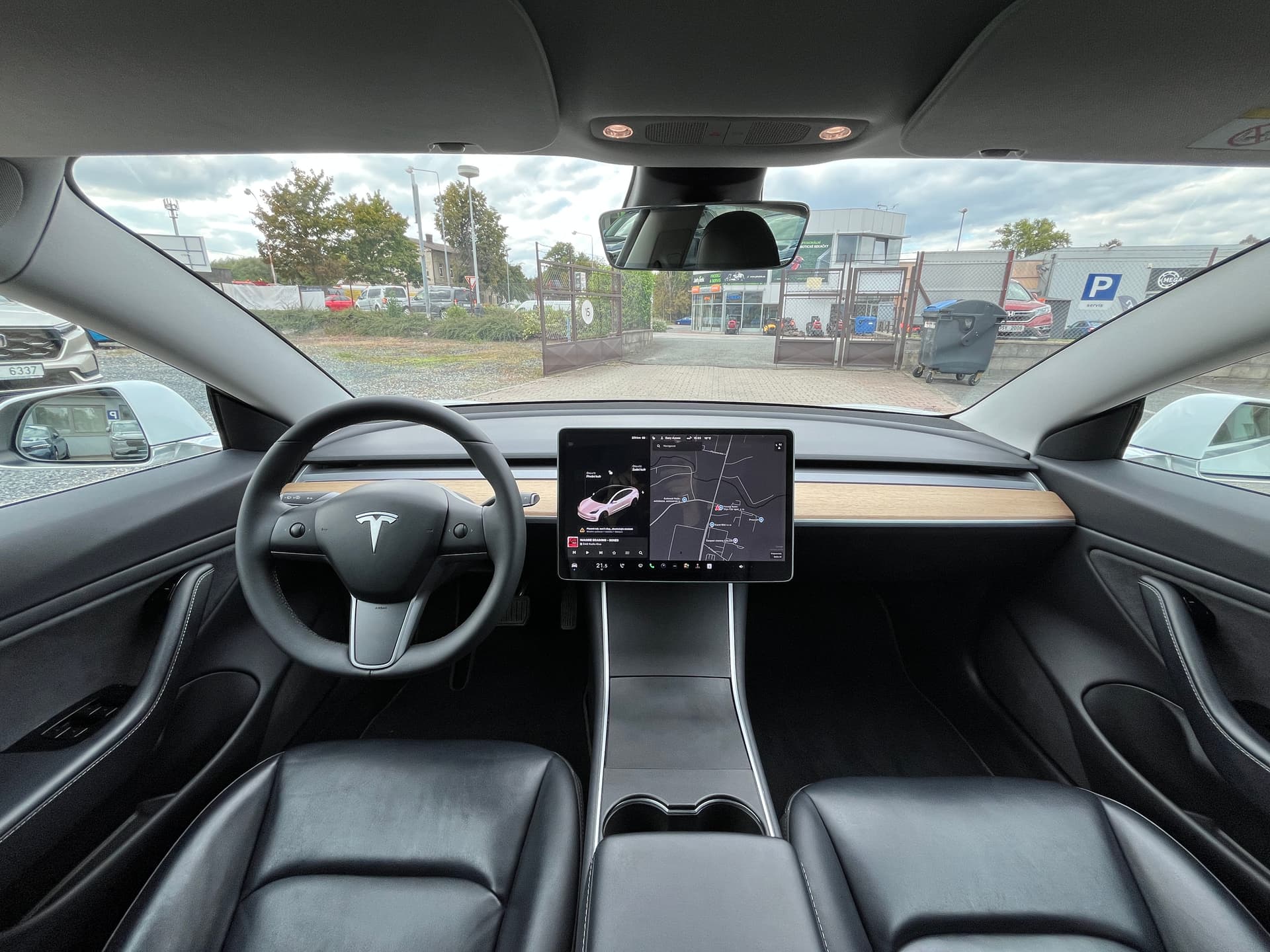 Tesla Model 3, Long Range 4x4 DPH (SoH 88%) - Náhled 11