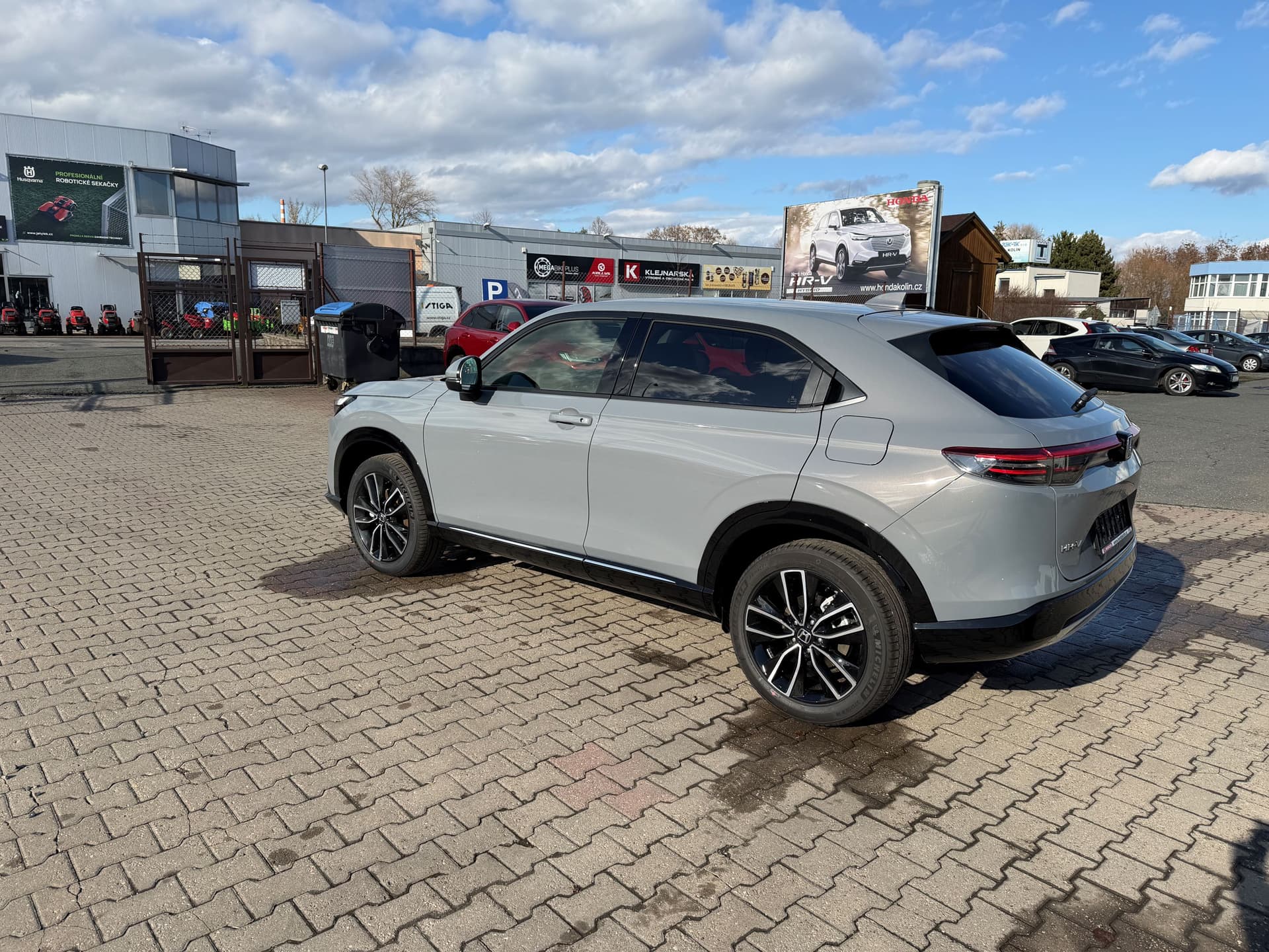 Honda HR-V 1,5 Advance   - Thumbnail 5