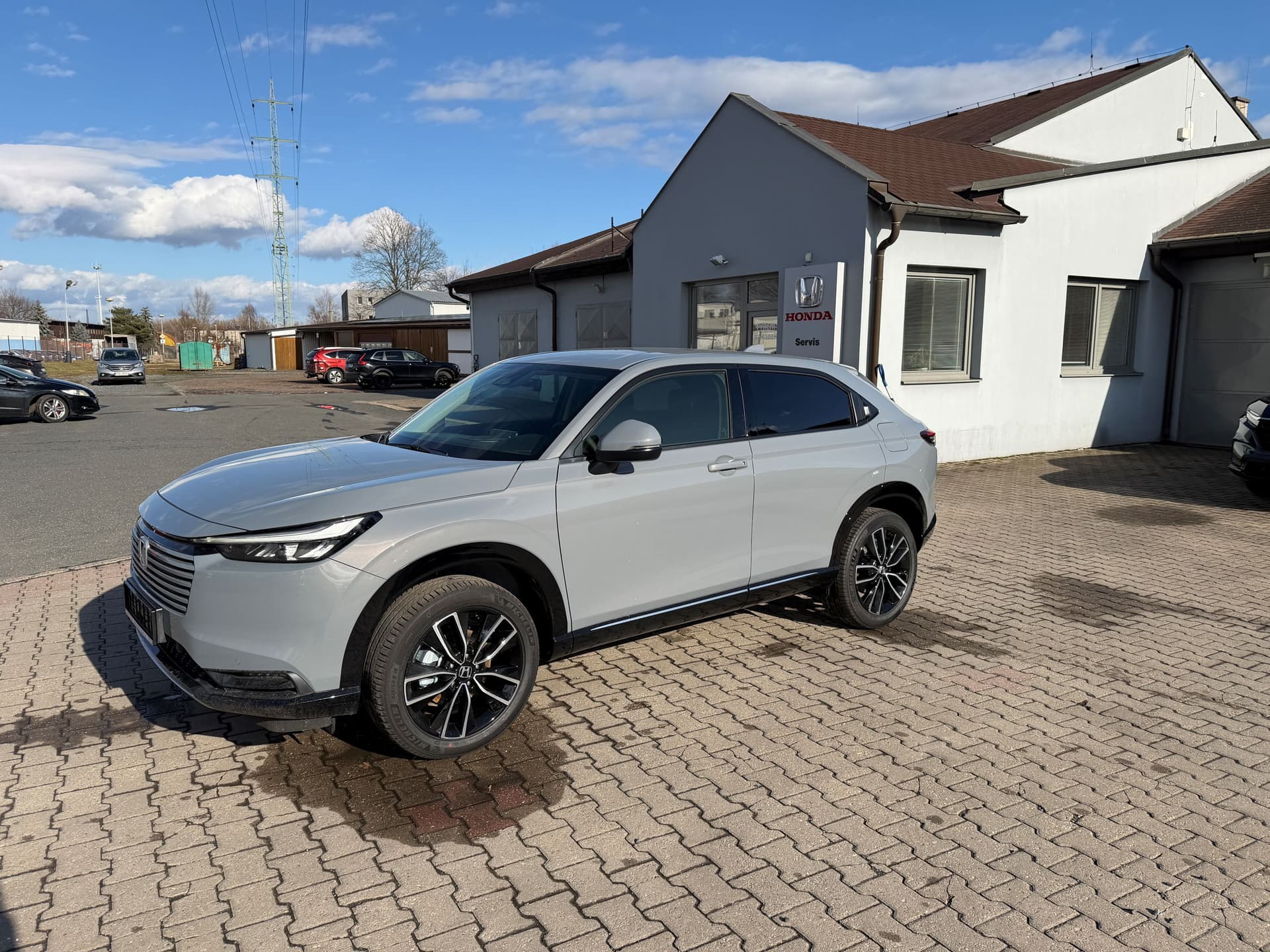 Honda HR-V 1,5 Advance   - Thumbnail 4