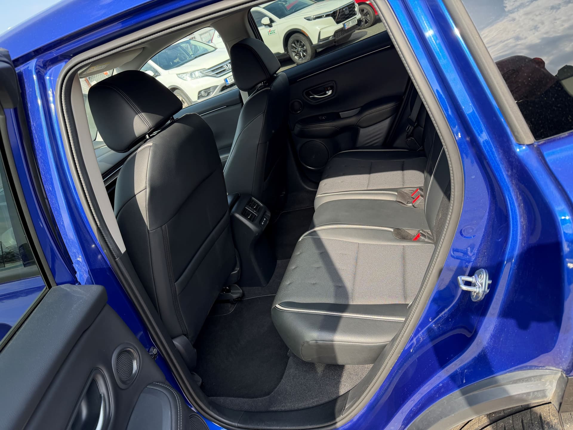 Honda ZR-V 2,0 Sport e:HEV - Náhled 9