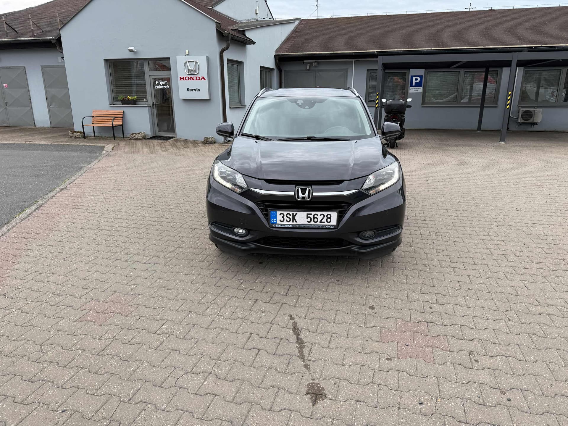 Honda HR-V 1,5 Executive 6MT - 8