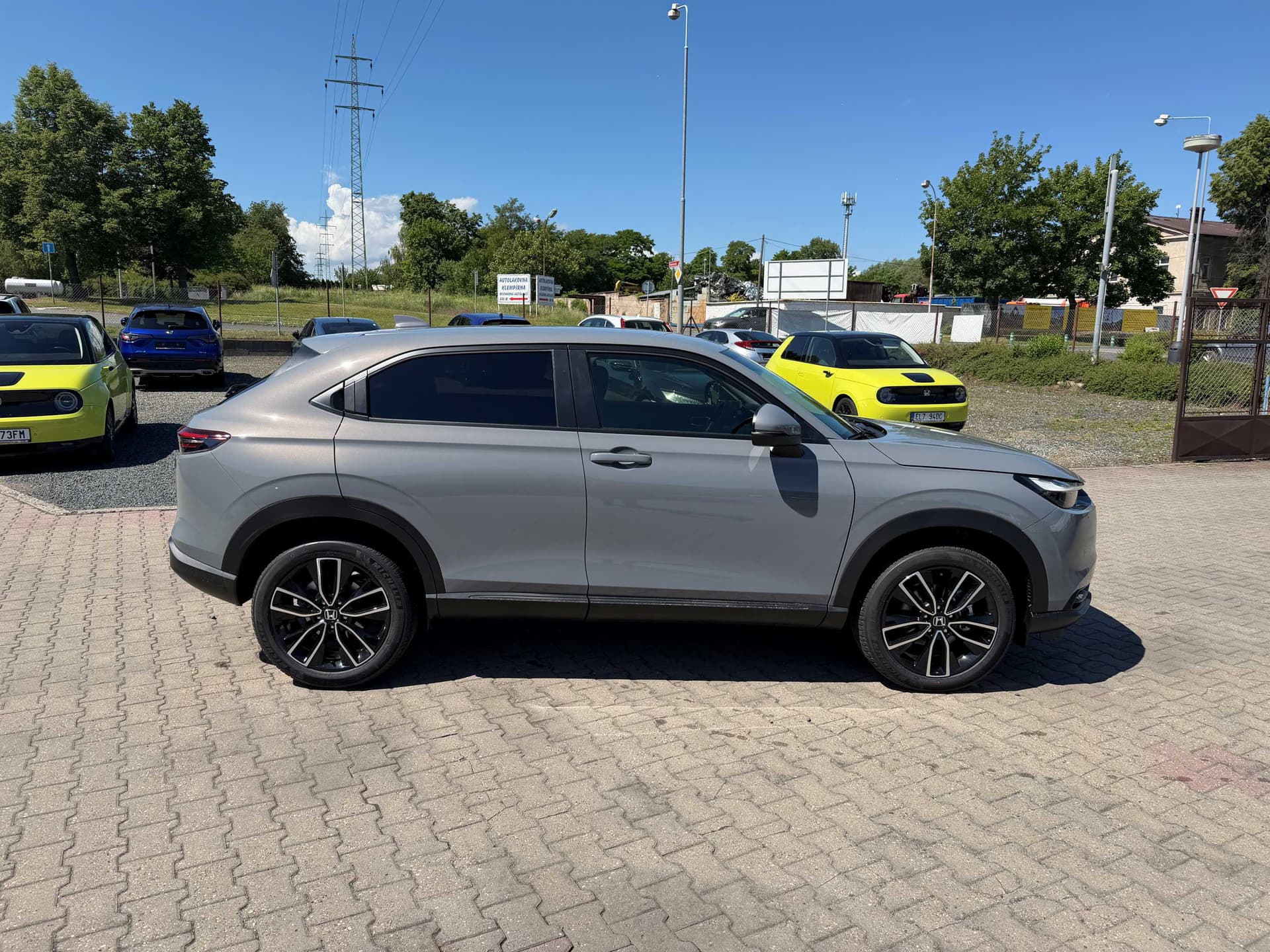 Honda HR-V  1,5 Elegance e:HEV - Fotografie 2