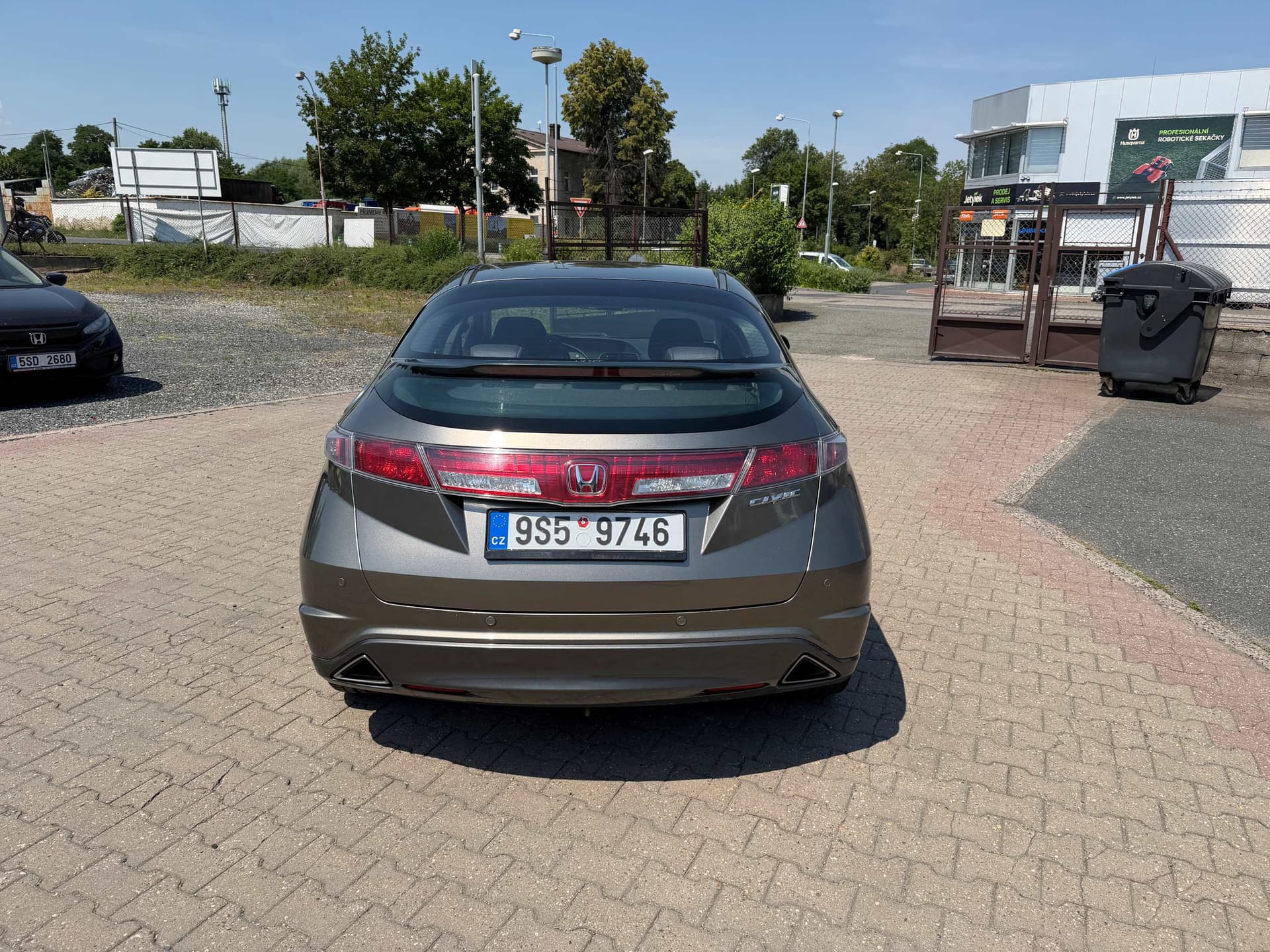 Honda Civic 5D 1,8 Sport 6MT - Náhled 4