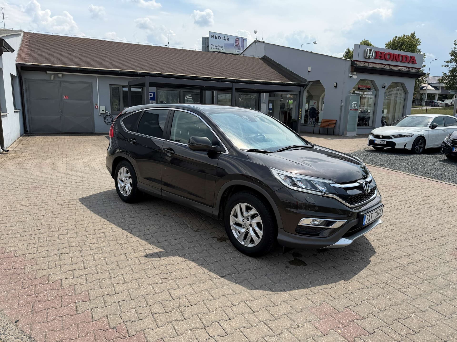 Honda CR-V 1,6 Elegance 6MT 2WD - Thumbnail 7