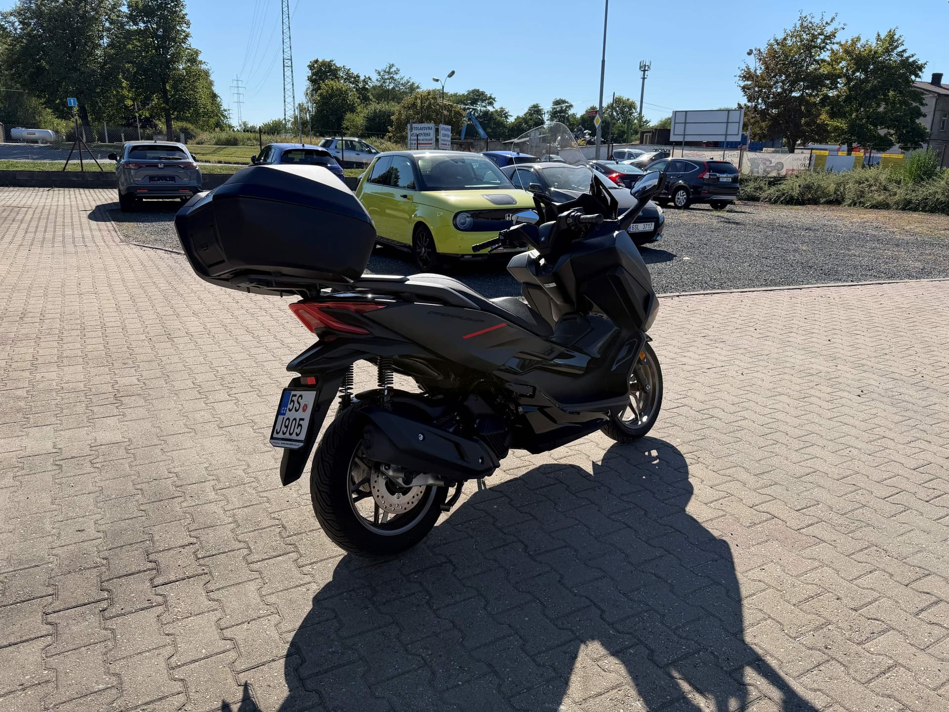 Honda Forza 125 Special edition - Thumbnail 4
