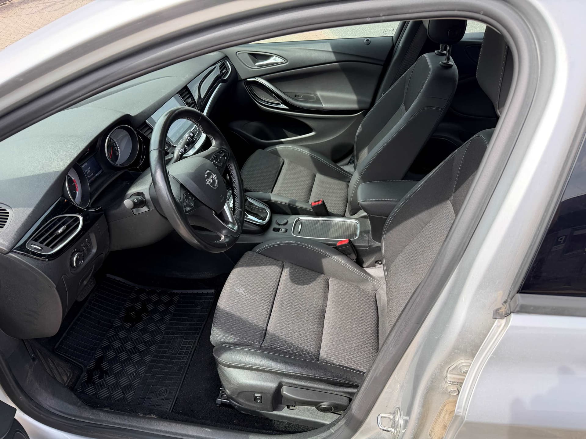 Opel Astra 1,4 Sports Tourer+ - Мініатюра 9