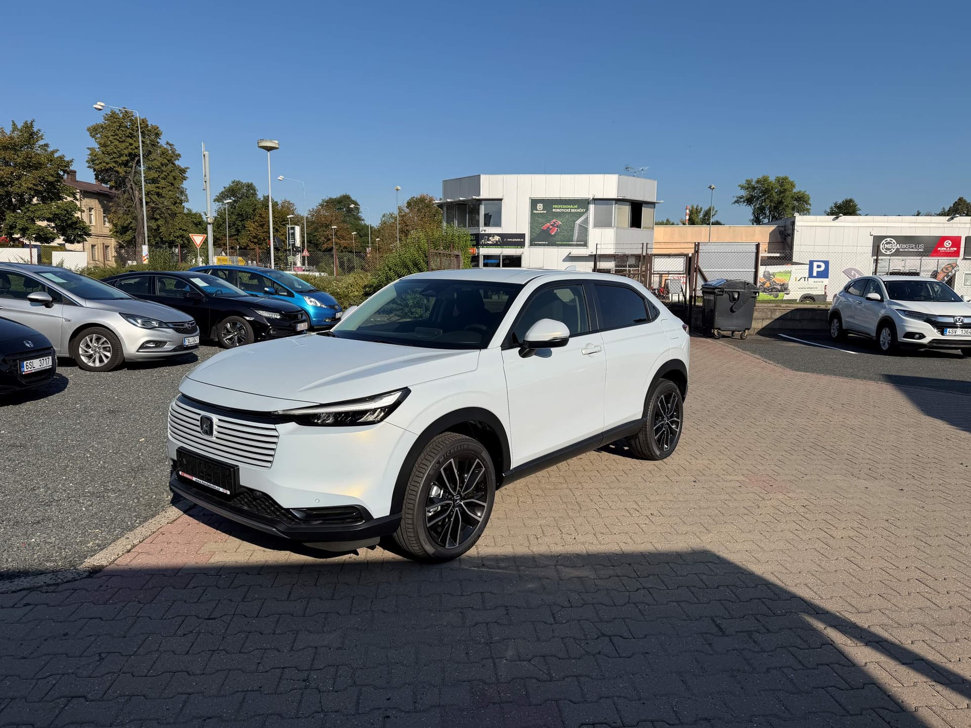 Honda H-V 1,5 Elegance e:HEV 2027 - Фото 1