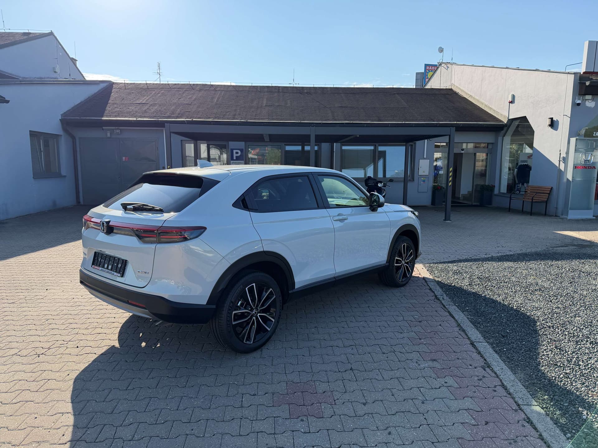 Honda H-V 1,5 Elegance e:HEV 2027 - Мініатюра 4