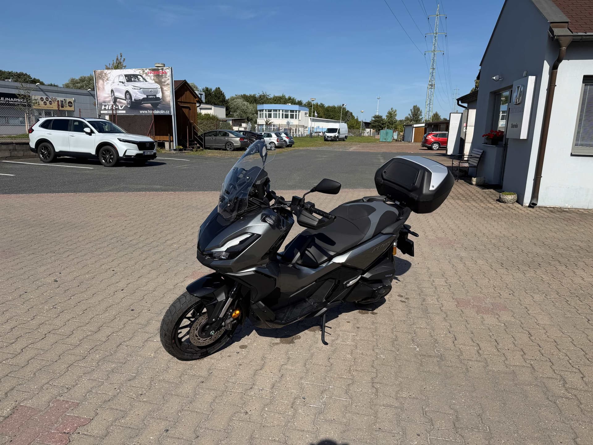 Honda ADV 350 - Fotografie 1