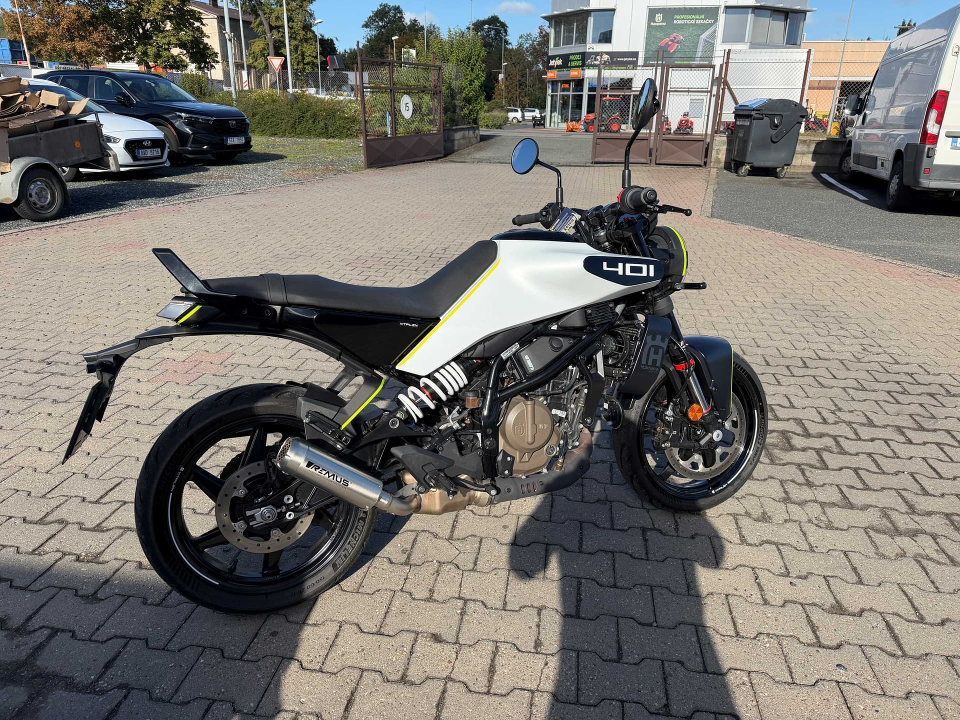 Husqvarna Vitpilen 401 - Thumbnail 3