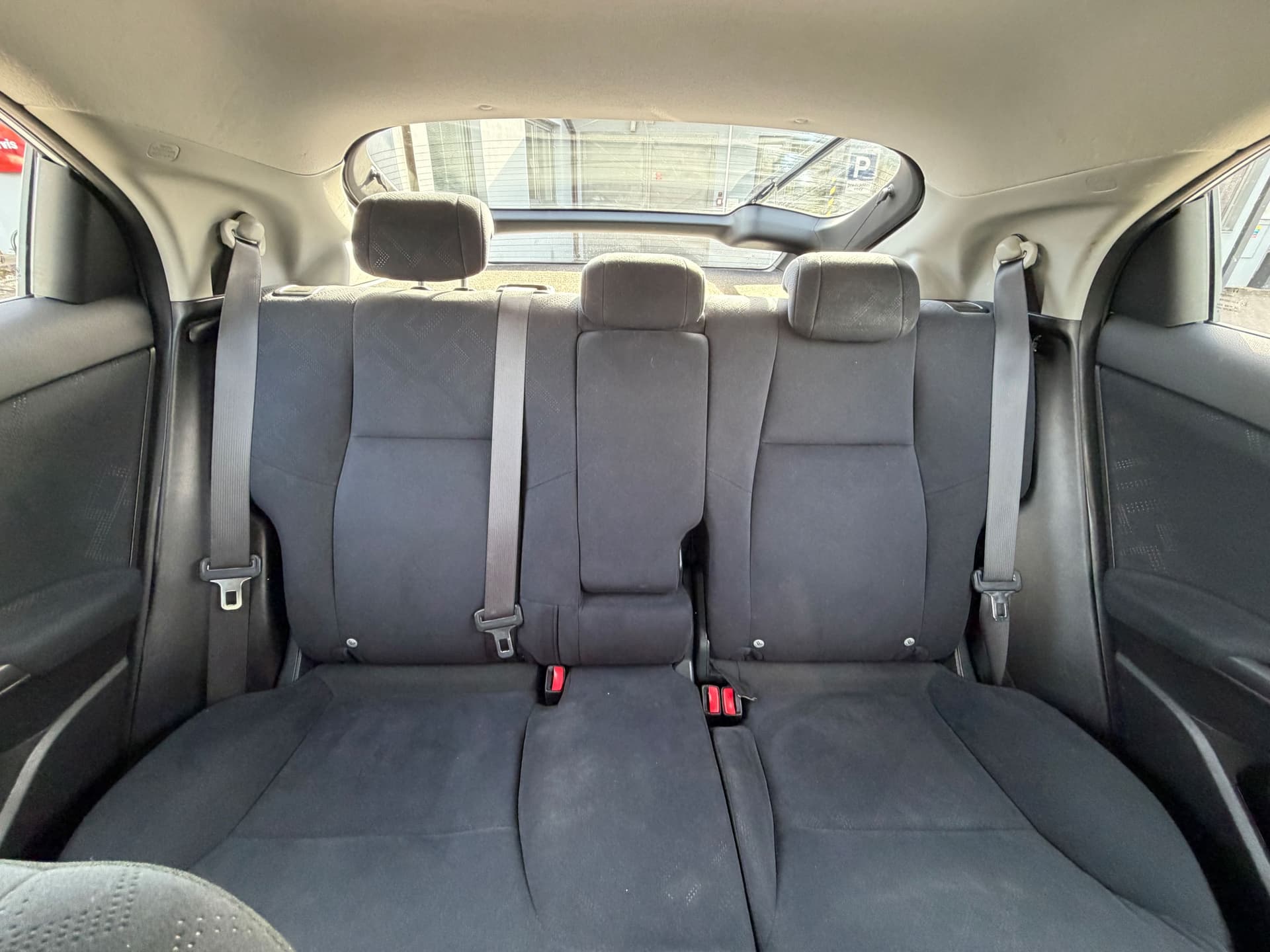Honda Civic 1,8 Sport 6MT - 12