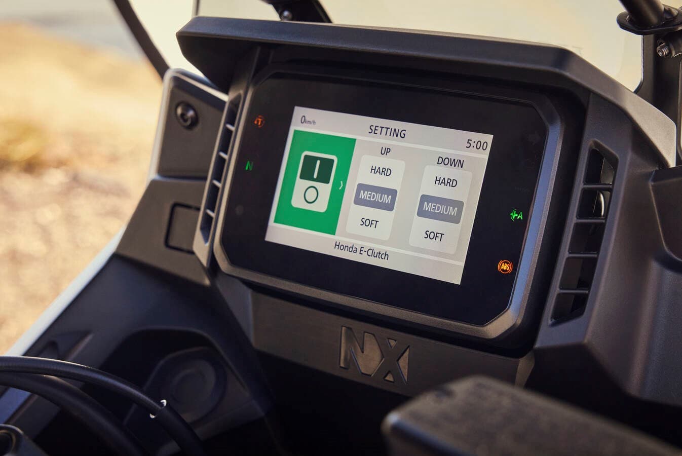 Honda NX500 E-Clutch - 3